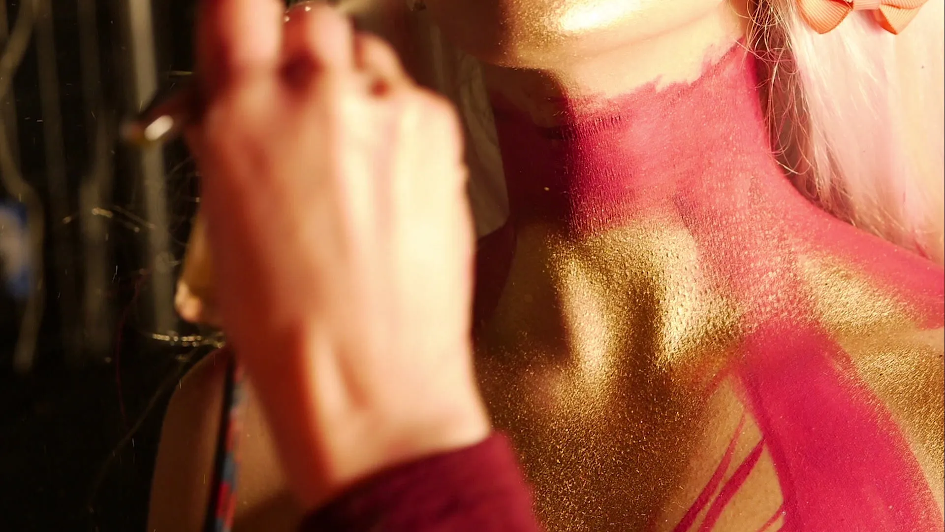 Glitter bar close up